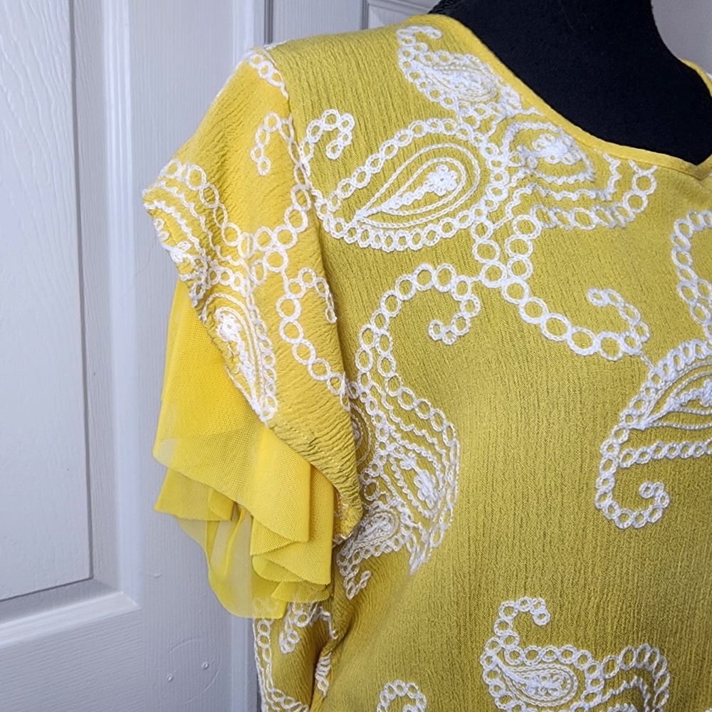 Forgotten Grace 1X Yellow Paisley Embroidered Ruffle Mesh Flowy Boho Top Shirt - Picture 2 of 11